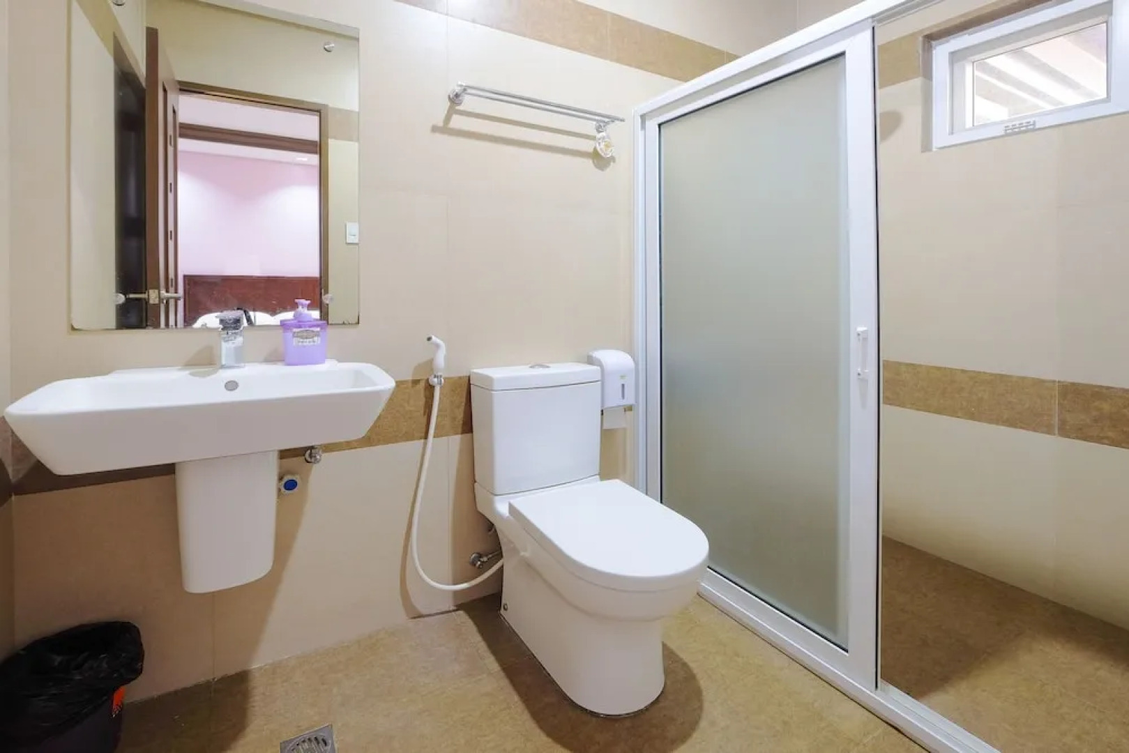 JAPI Traveller's Hotel & Restaurant - Main