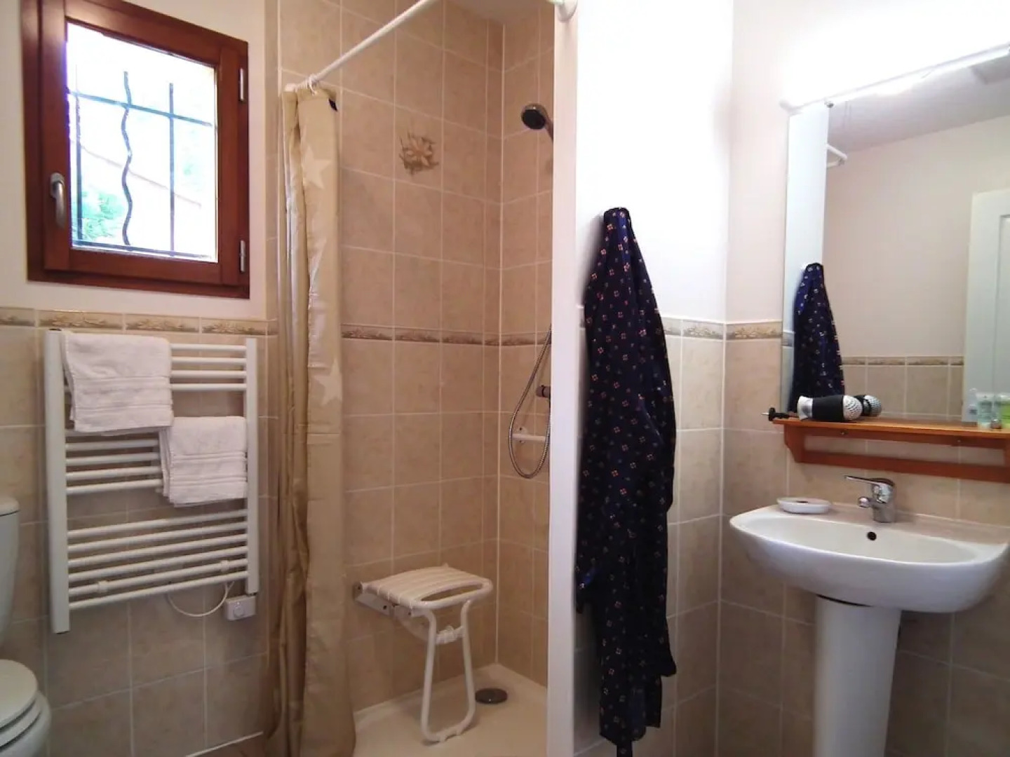 Detached House With Dishwasher in South Dordogne