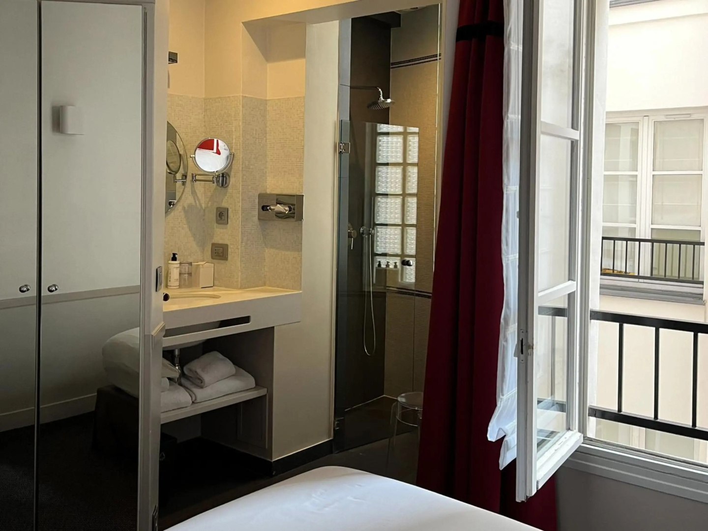 Hôtel de la Place du Louvre