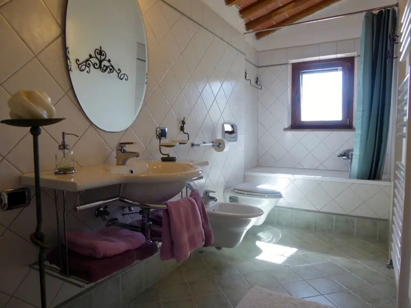 Warm Holiday Home in Vicopisano With Swimming Pool