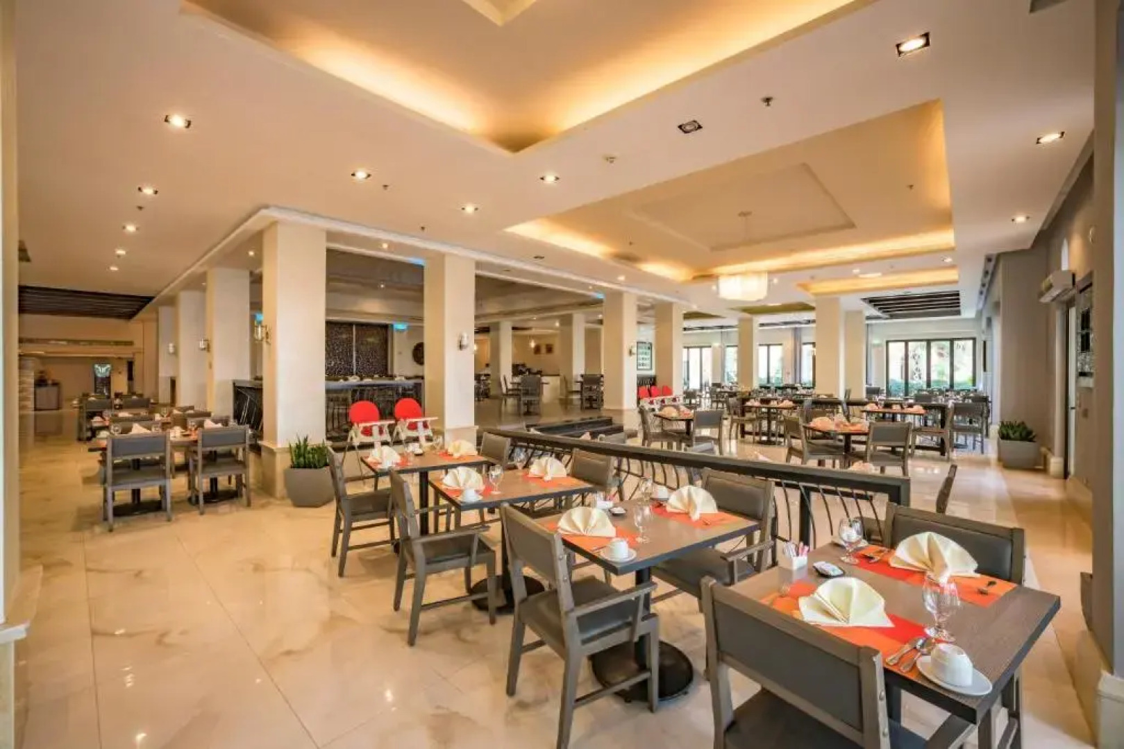 Hotel Radisson Sas Tala Bay