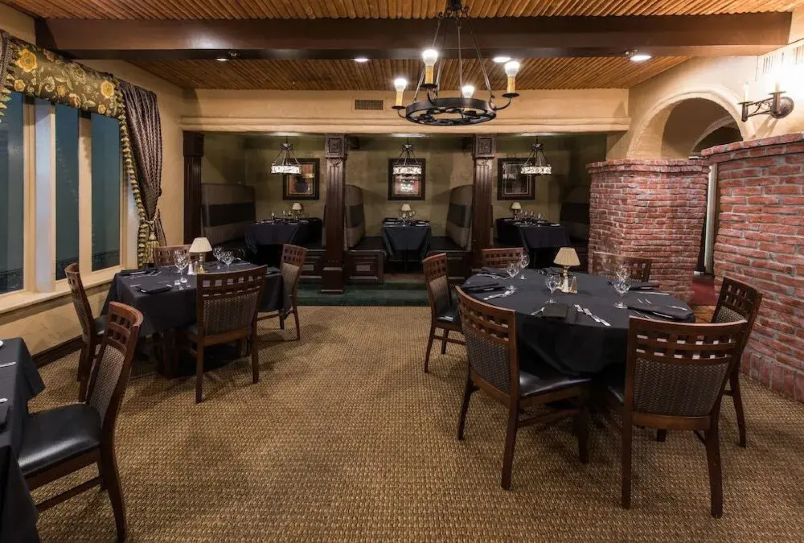 Radisson Suites Covina