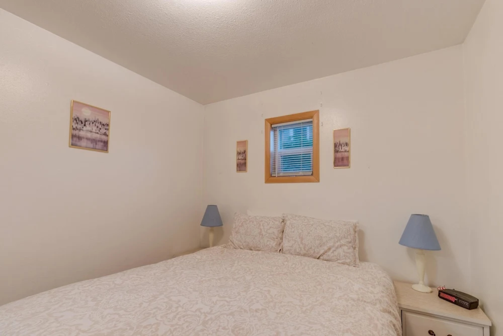 Ocean Rogue Inn