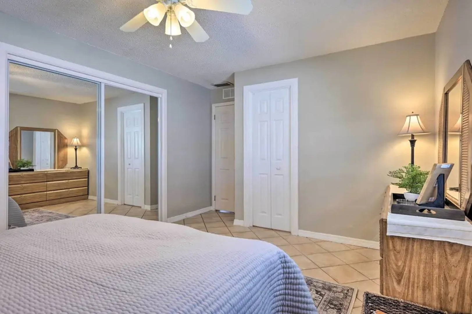 Canalfront New Port Richey Home w/ Boat Dock!