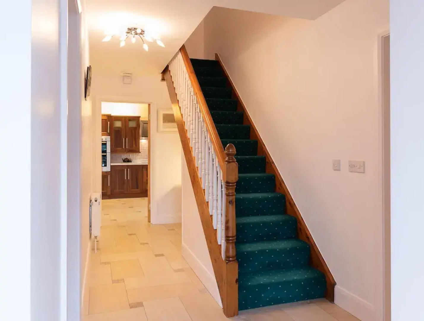 Lovely Home Just a 2 Minute Walk From Sneem Village