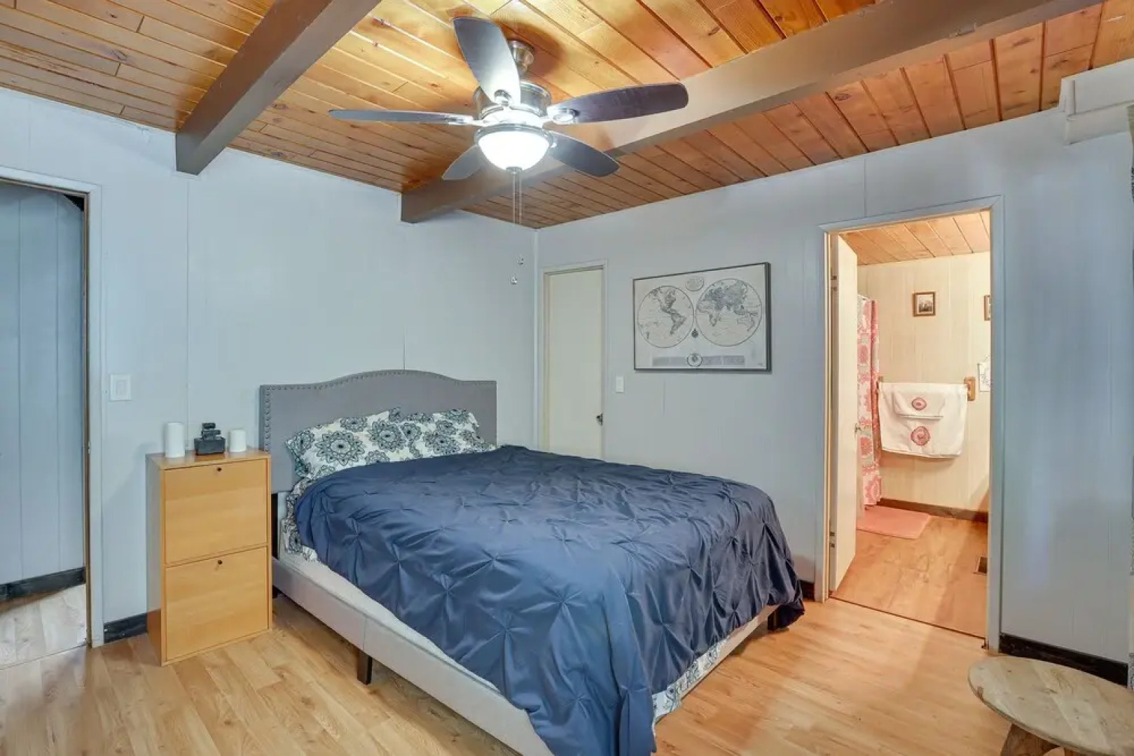 Running Springs Cabin: 8 Mi to Snow Valley!