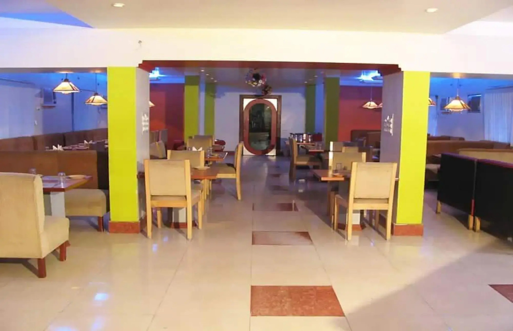 Hotel Saptaparna