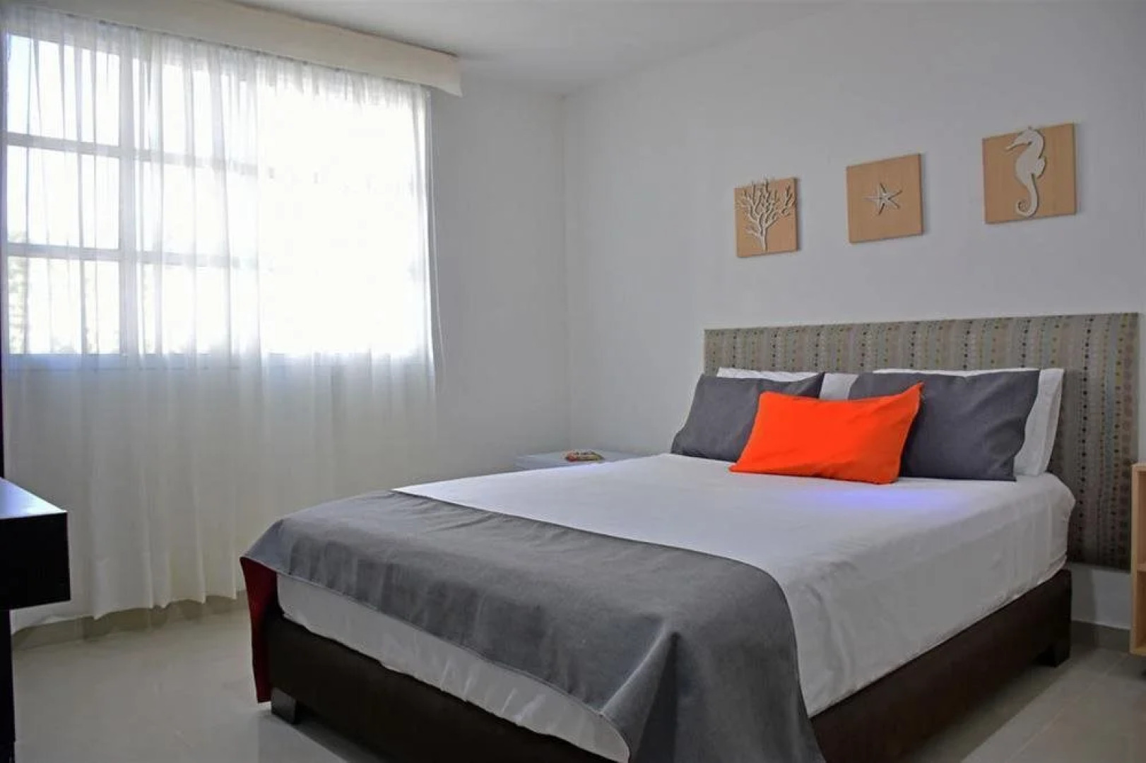 Hotel BellaMar Beach