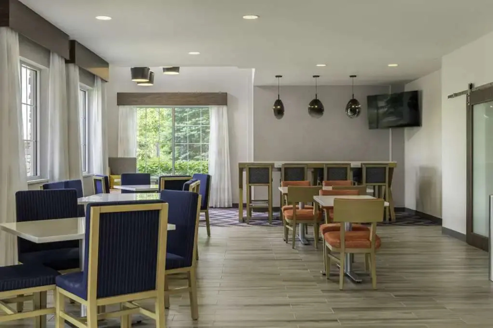 Hampton Inn Manchester Downtown