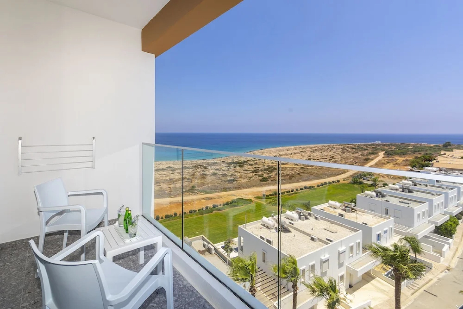 Leonardo Crystal Cove Hotel & Spa by the sea