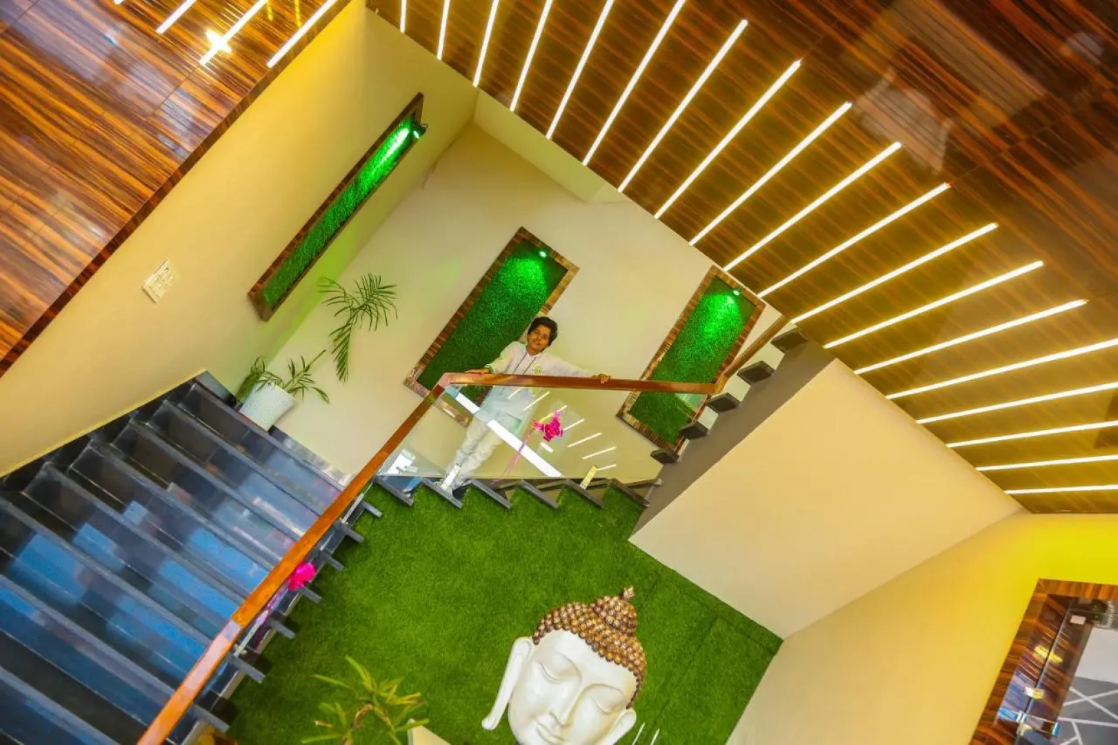 Aashirwad Hotels & Resort