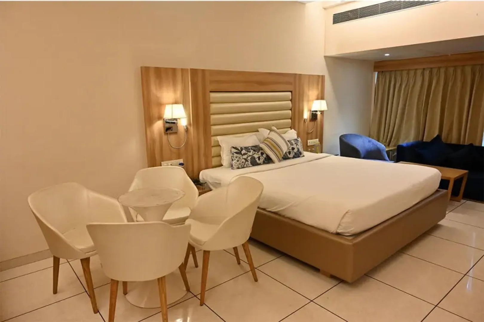 Rang Lords Inn Bharuch