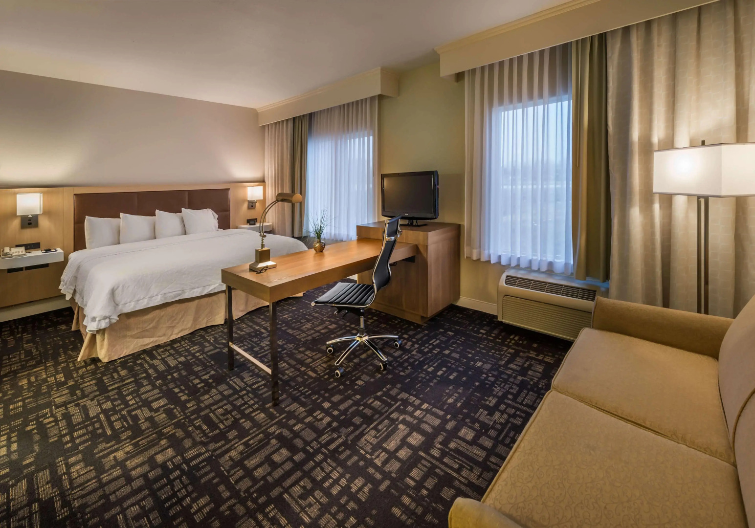 Hampton Inn & Suites Reno