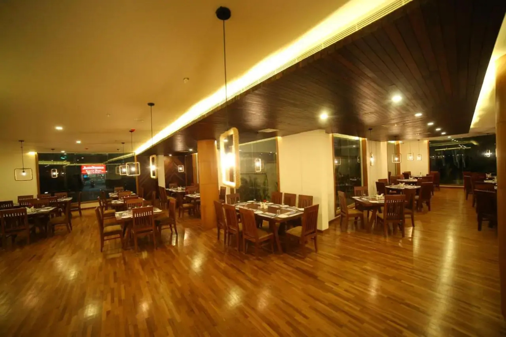 Woodies Bleisure Hotel