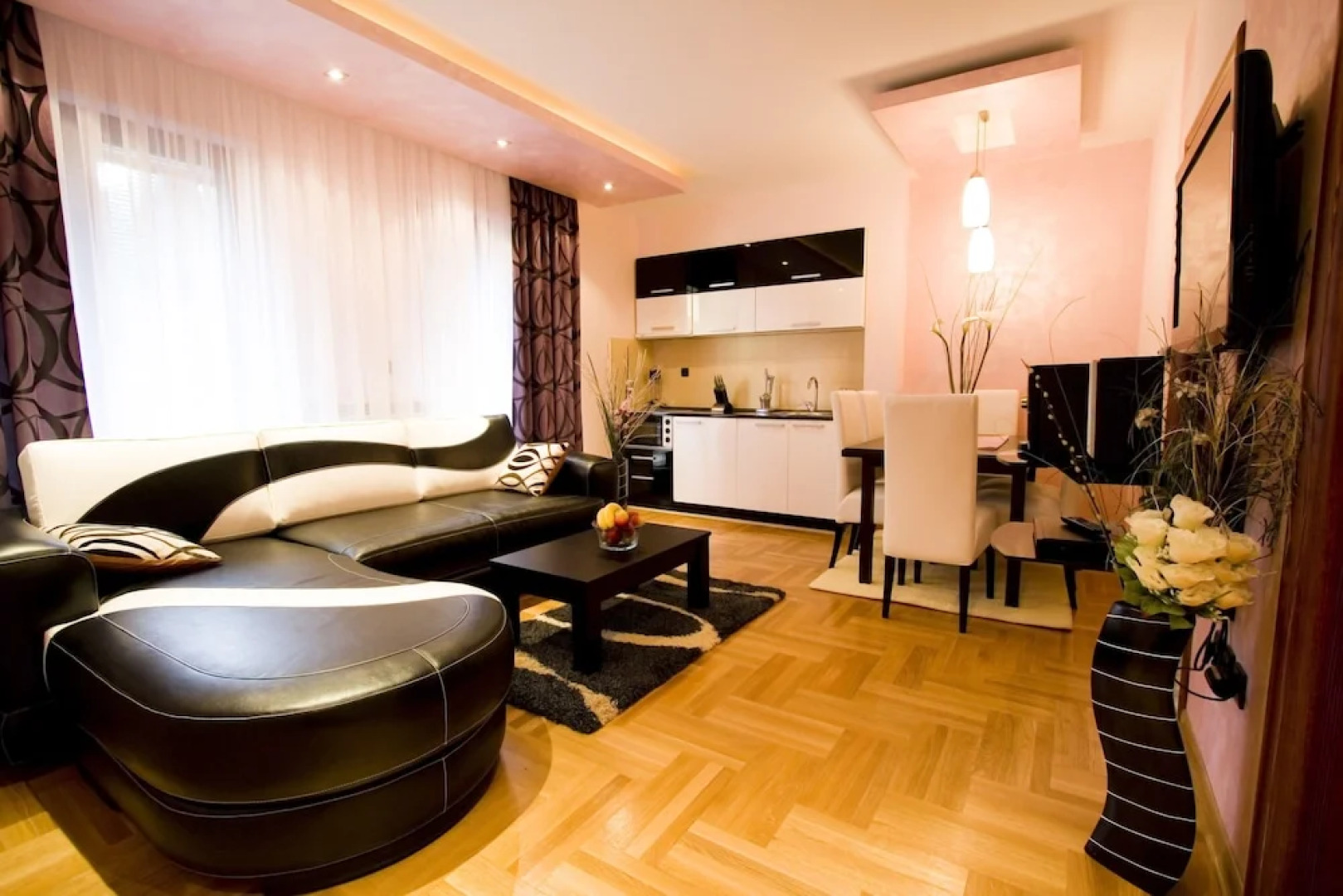 Vila Barović and Spa