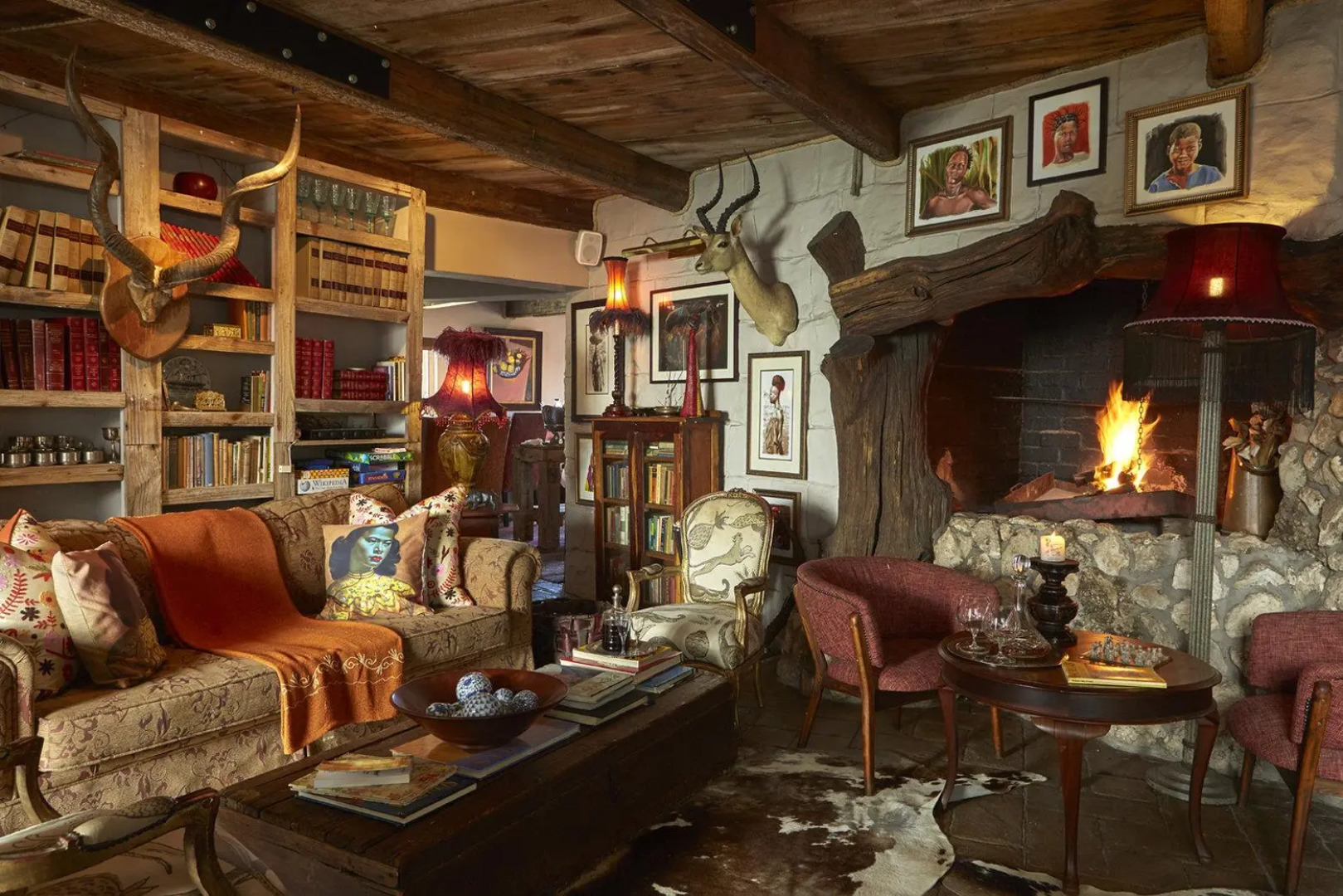 Abalone Hotel & Villas