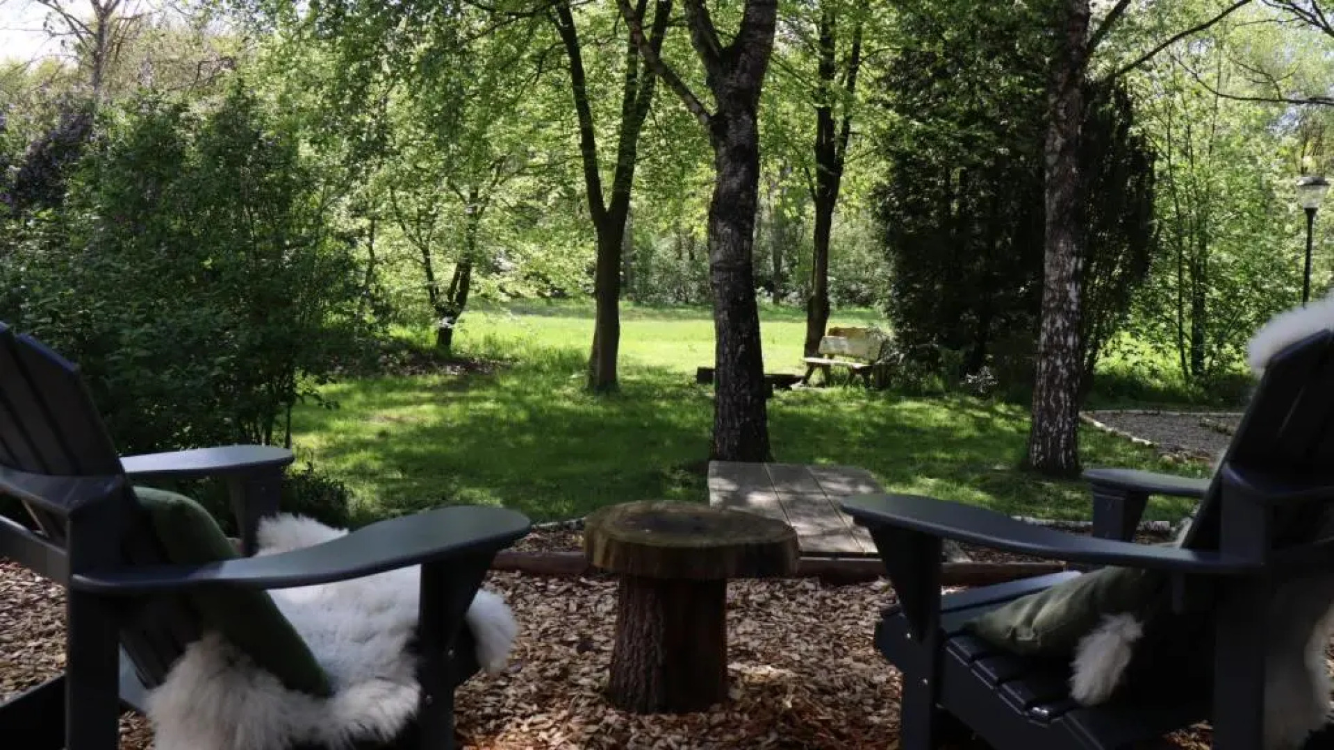 Inn The Woods - Private Stay