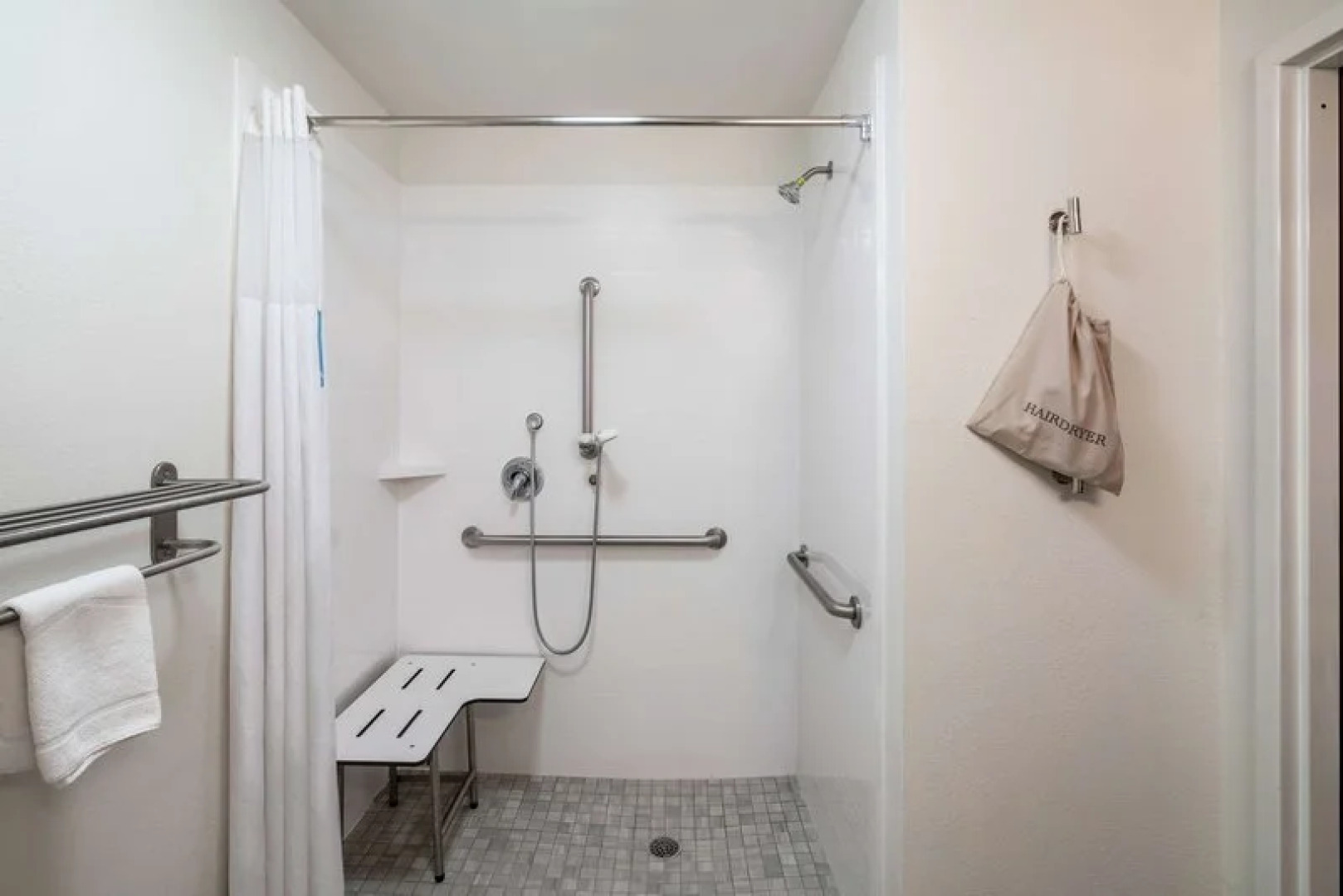 Hampton Inn & Suites Opelika