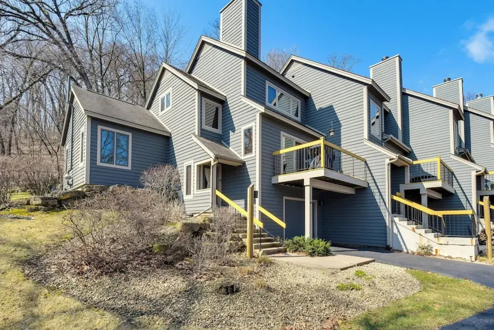 Galena Townhome w/ Deck & Golf Course View!