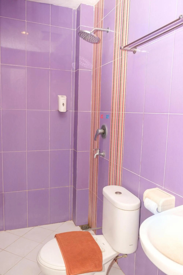 Quality Inn & Suites Brooks Louisville South