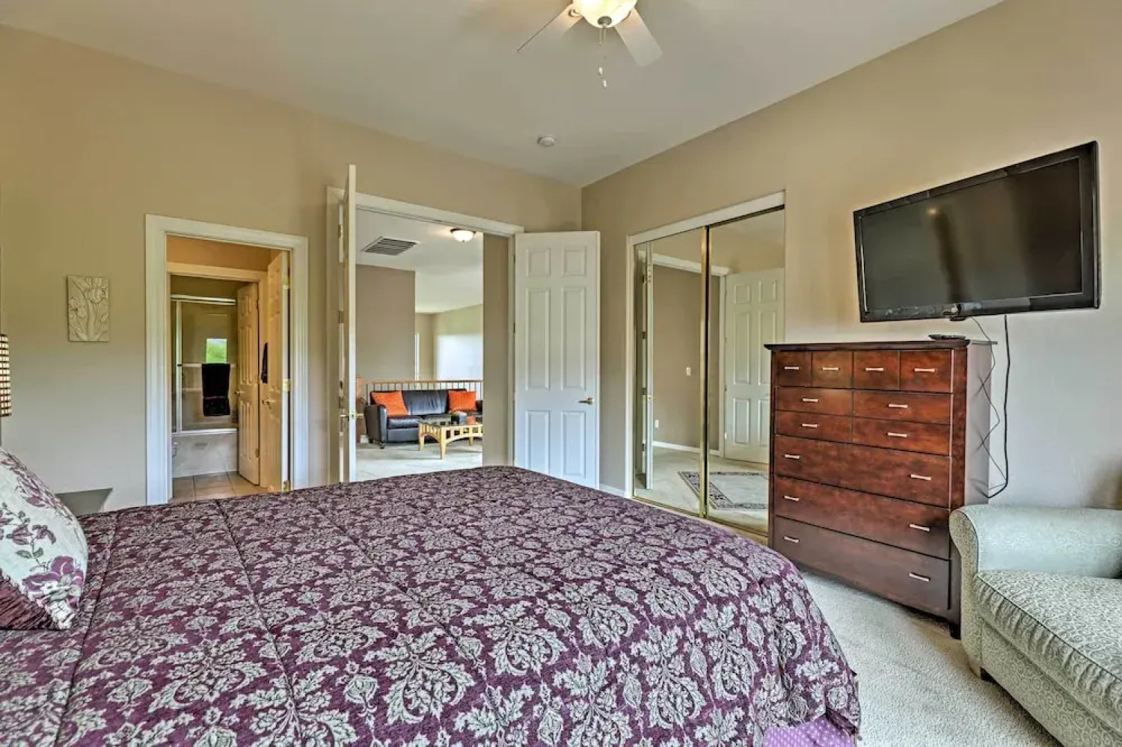 Golf Course View & Pool Access: Gold Canyon Gem