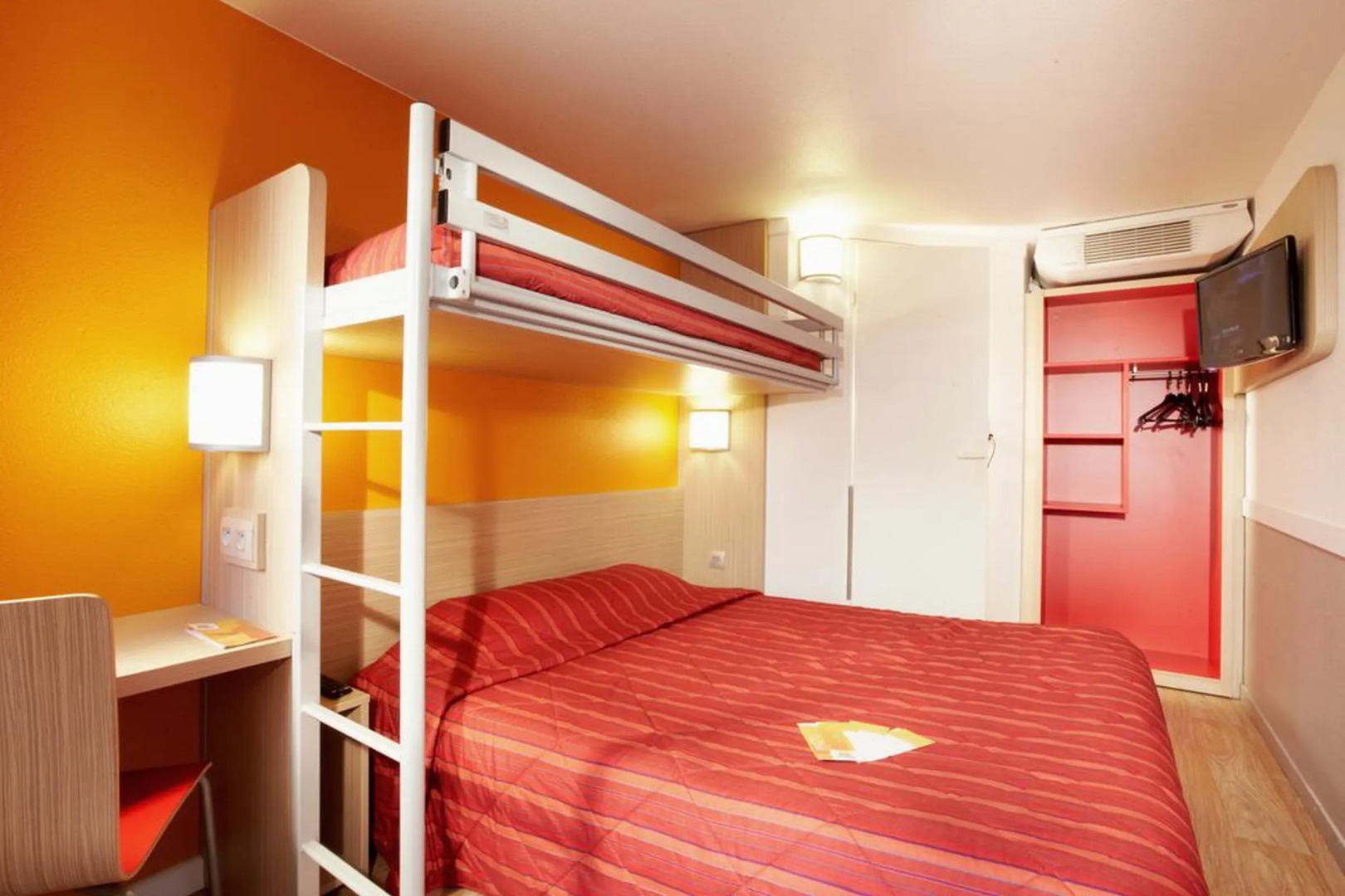 Première Classe Paris Ouest - Nanterre - La Défense