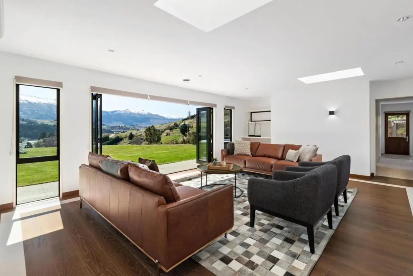 Tucker Beach Haven With Spa