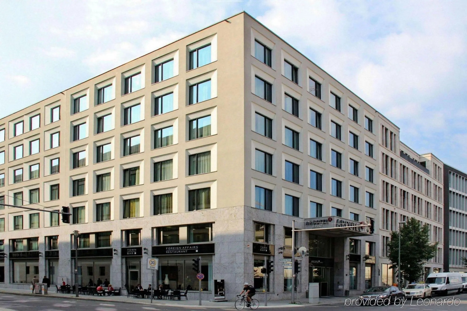 Отель Arcotel John F 