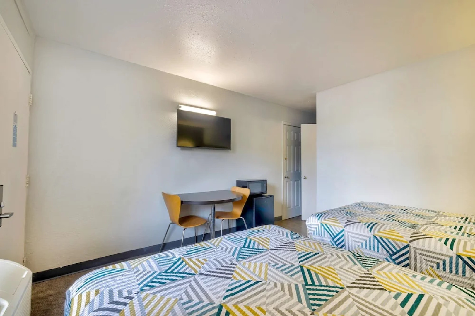 Travelodge/motel 6 Oshkosh