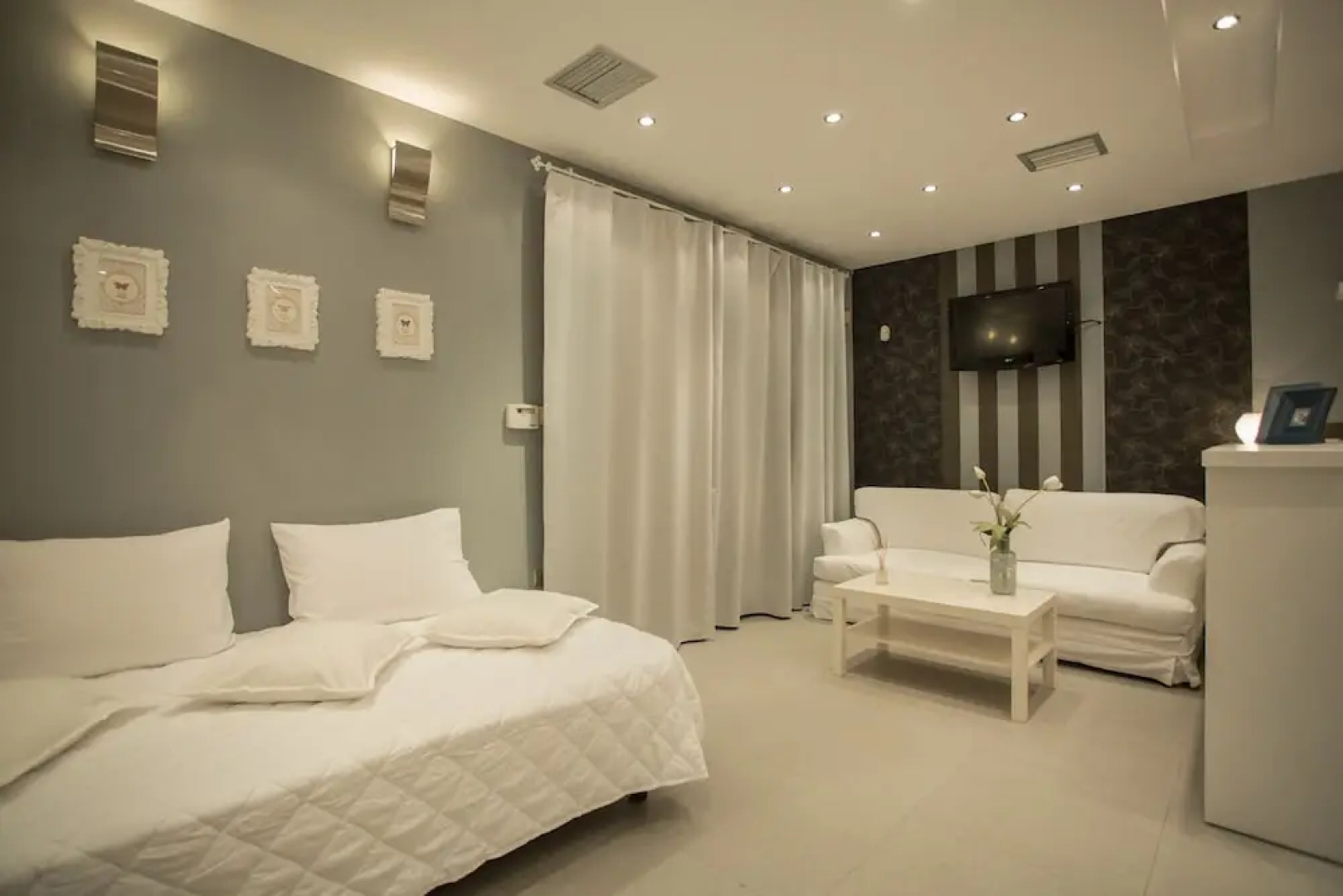Apollonio Upper View Suites