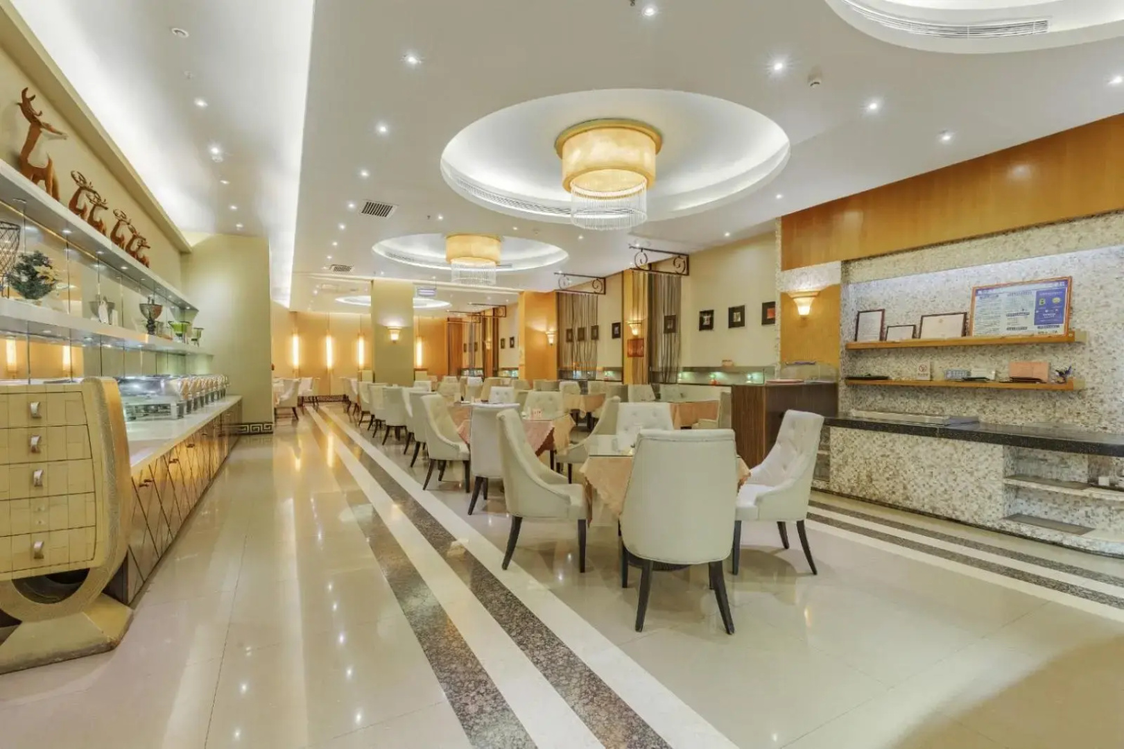 Oscar Hotel