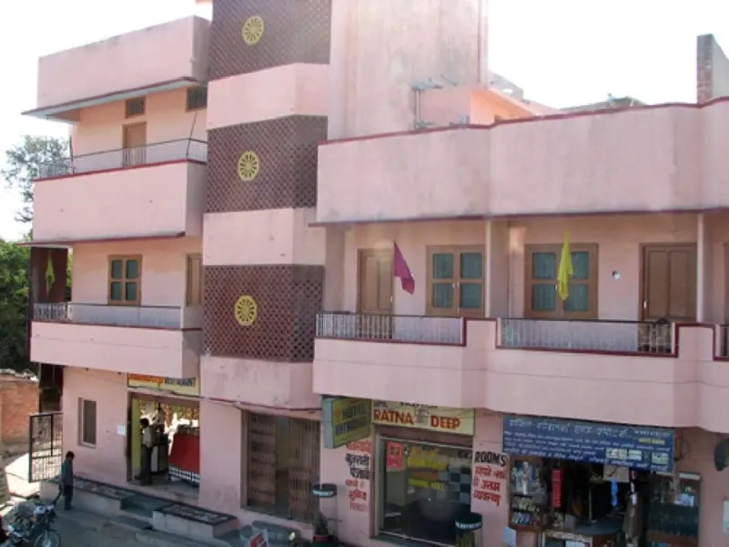 Hotel New Ratan Deep