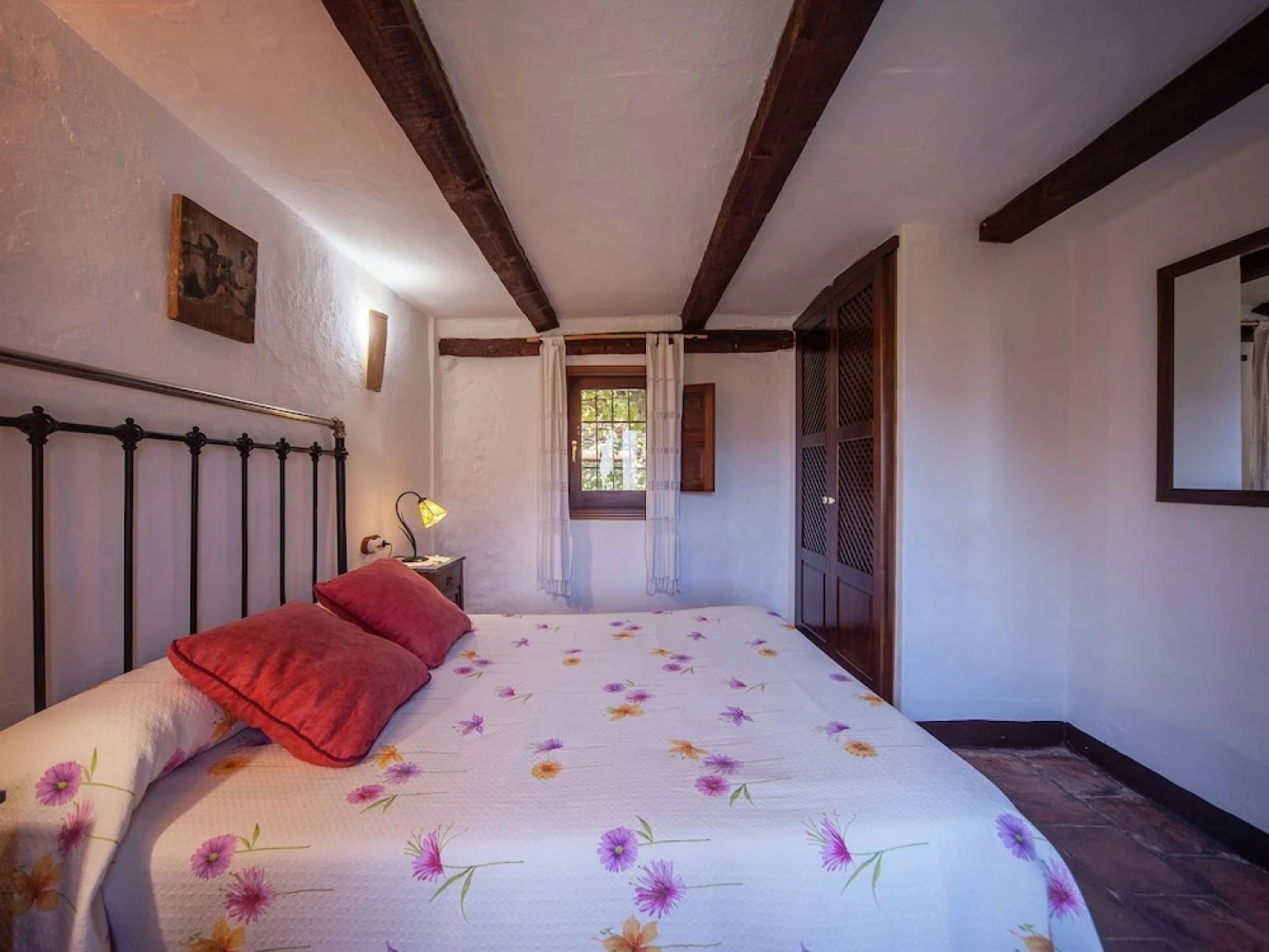 Rustic Cottage in El Padul Near the City Centre