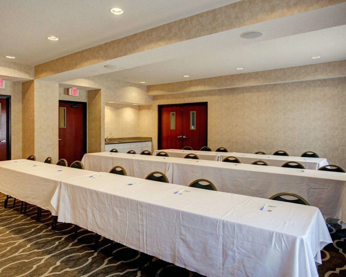 Comfort Inn & Suites