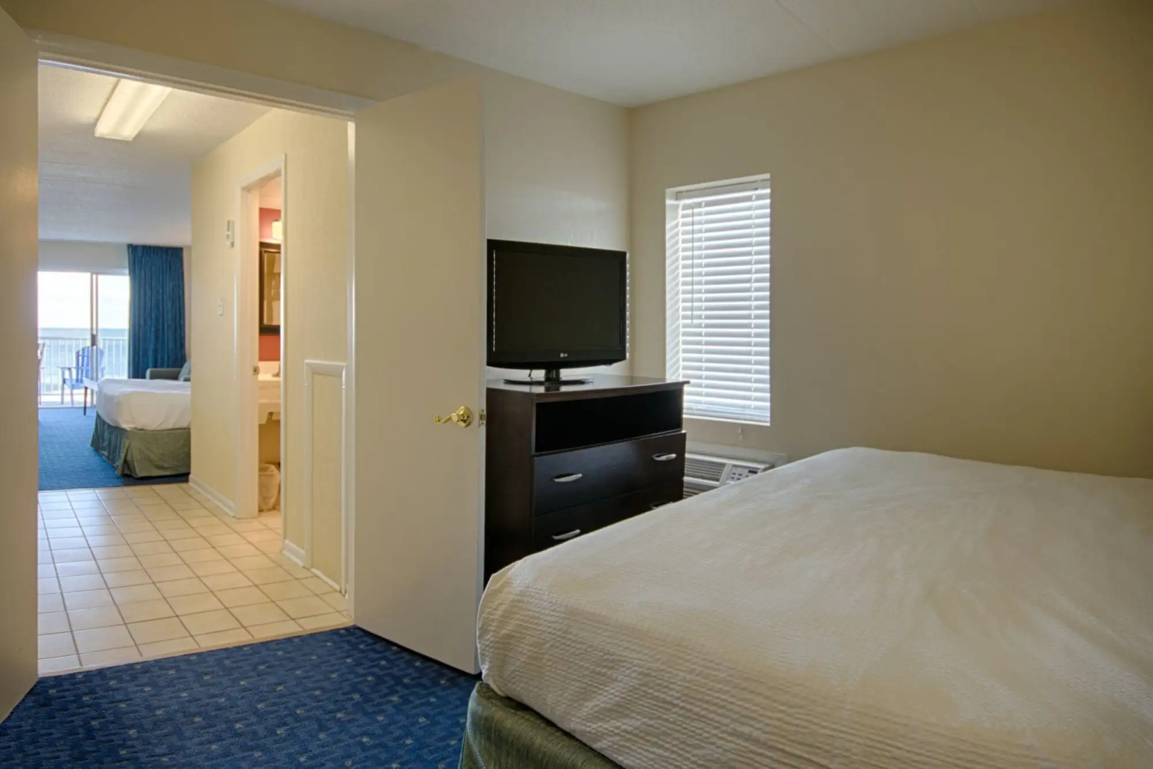 SeaLoft Oceanfront Hotel