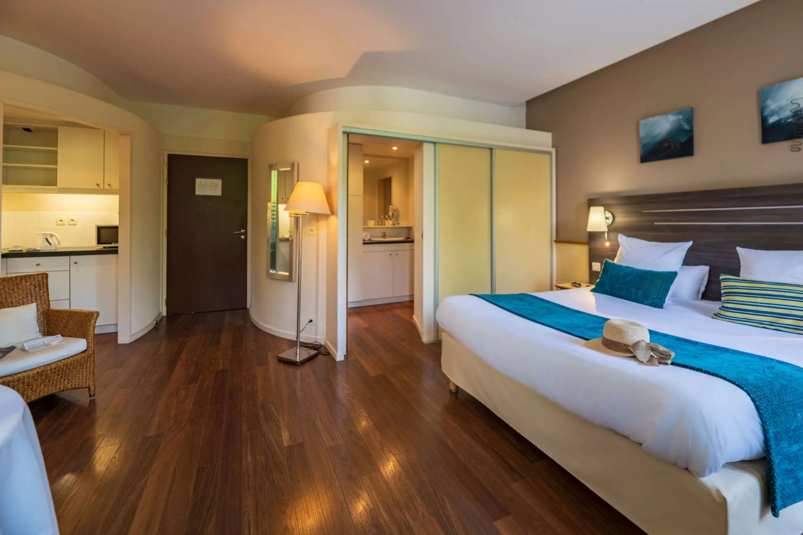 Cerise Luxeuil Les Sources