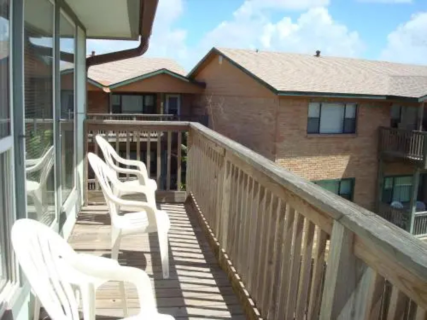 Modern Beach 106bh Condo