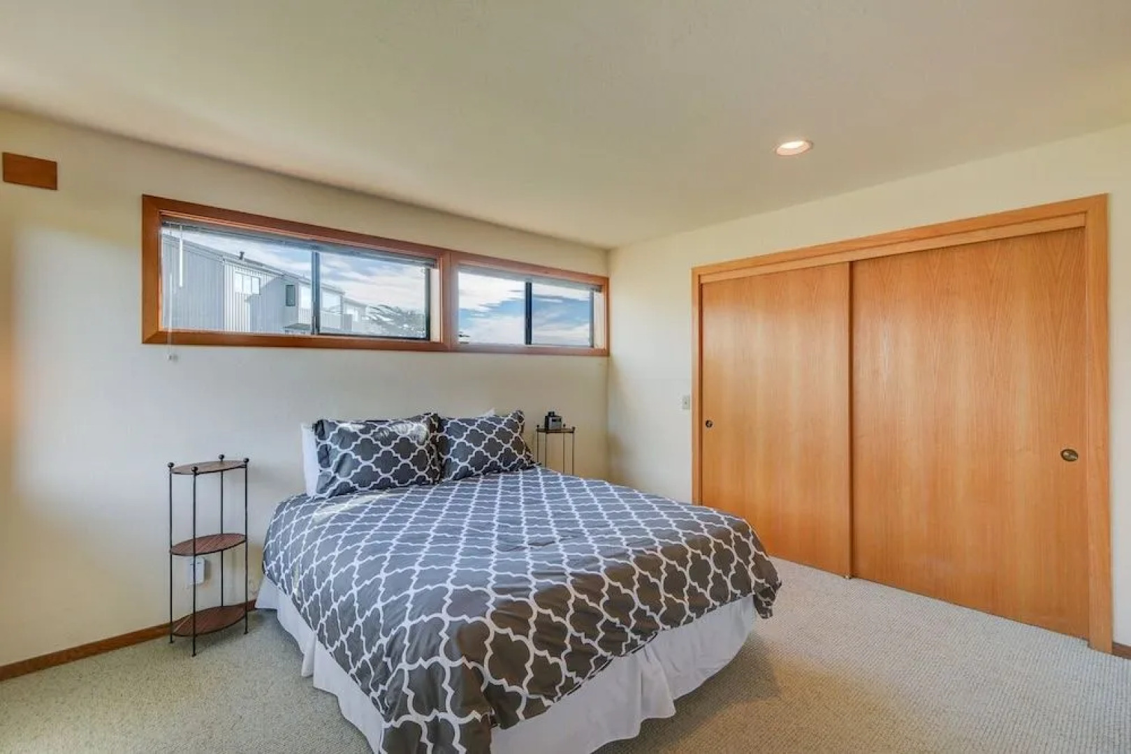 Take in the Pacific Fantasea w/ Hot Tub!