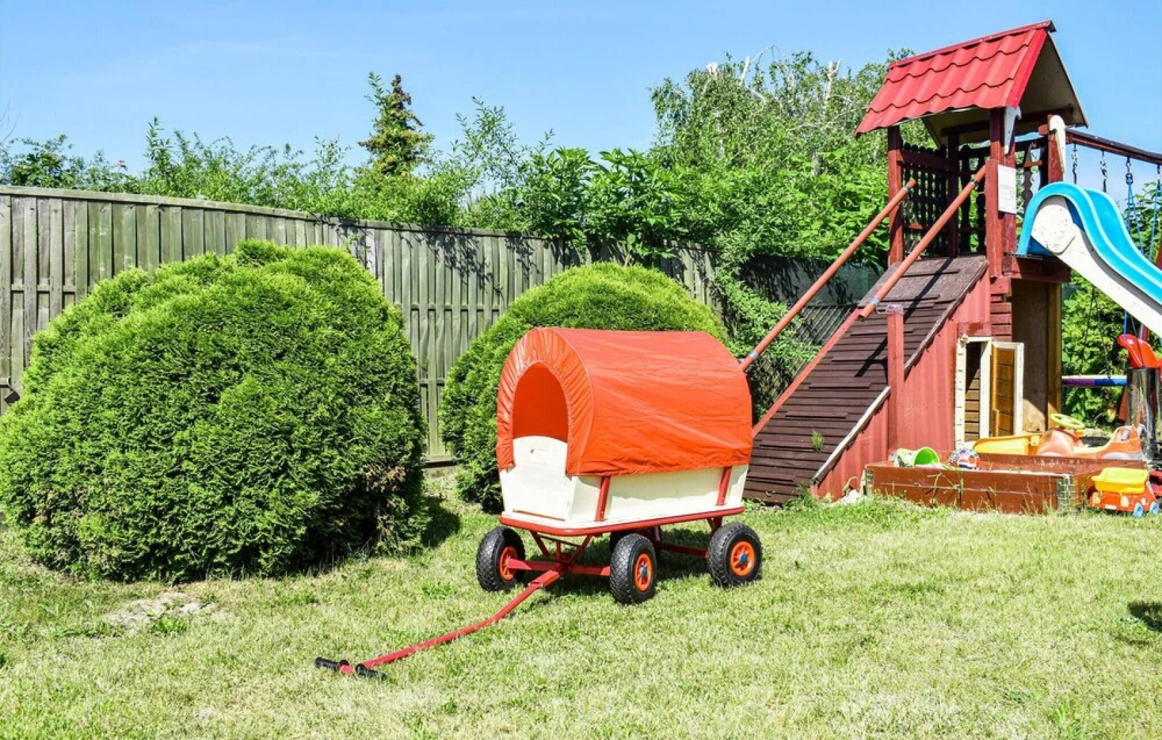 Awesome Home in Dzwirzyno With 3 Bedrooms and Wifi