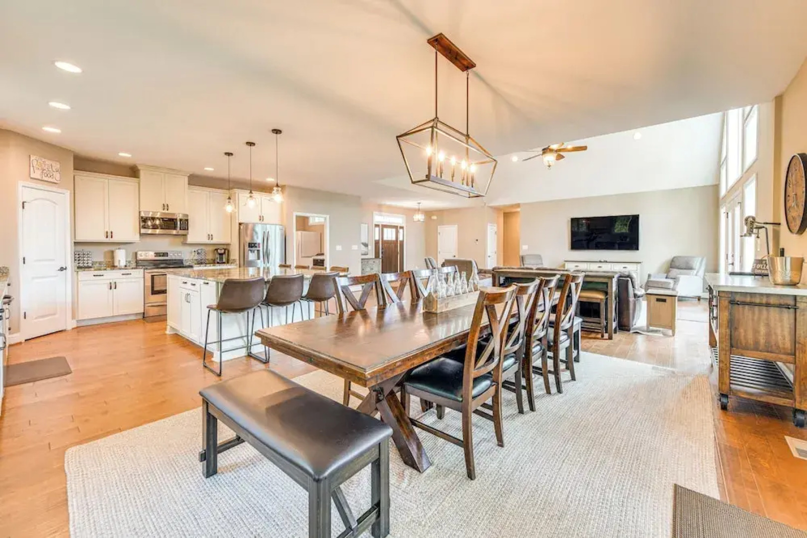 Lake Anna Home w/ Dock & Private Shoreline!