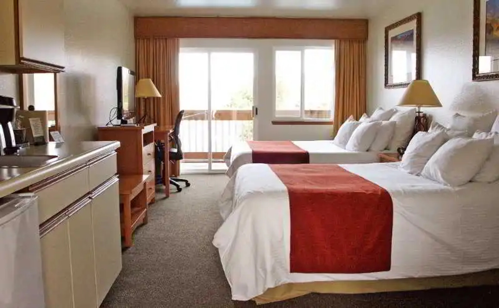 Best Western Lakeside Lodge & Suites