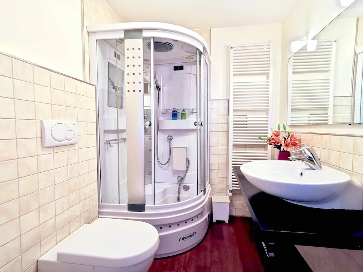 Sumptuous and panoramic Lake Como villa.