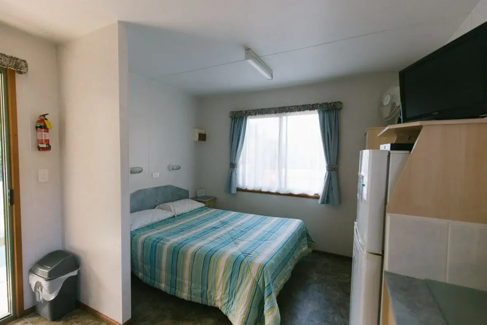 Wonboyn Cabins & Caravan Park