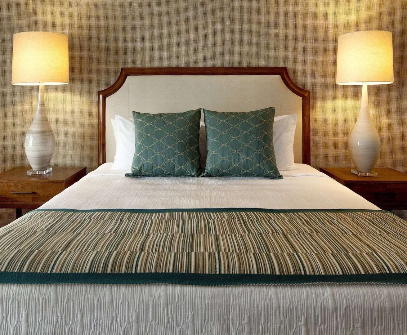 Redondo Beach Hotel, Tapestry Collection by Hilton