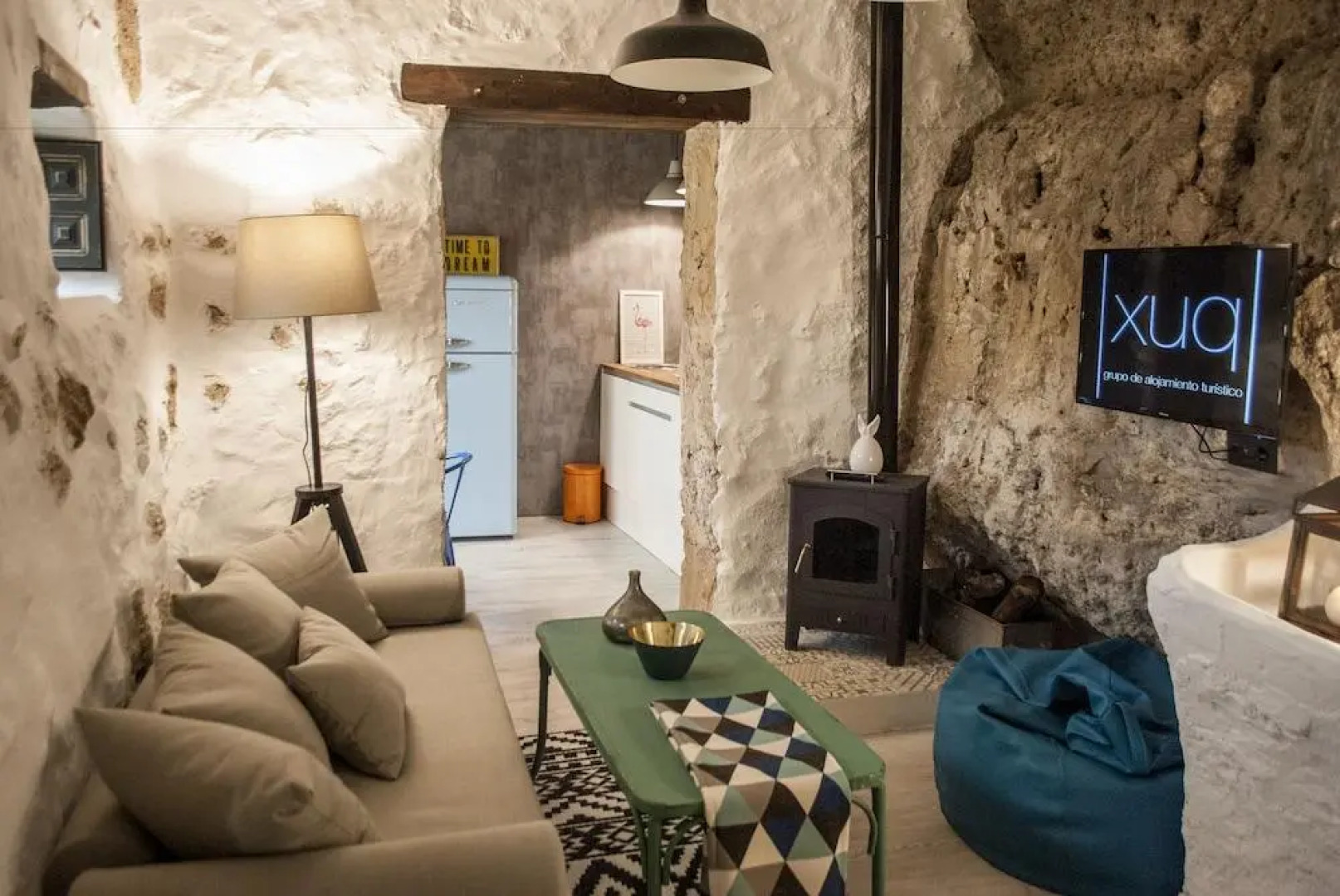 XUQ Grupo de Alojamiento Turístico