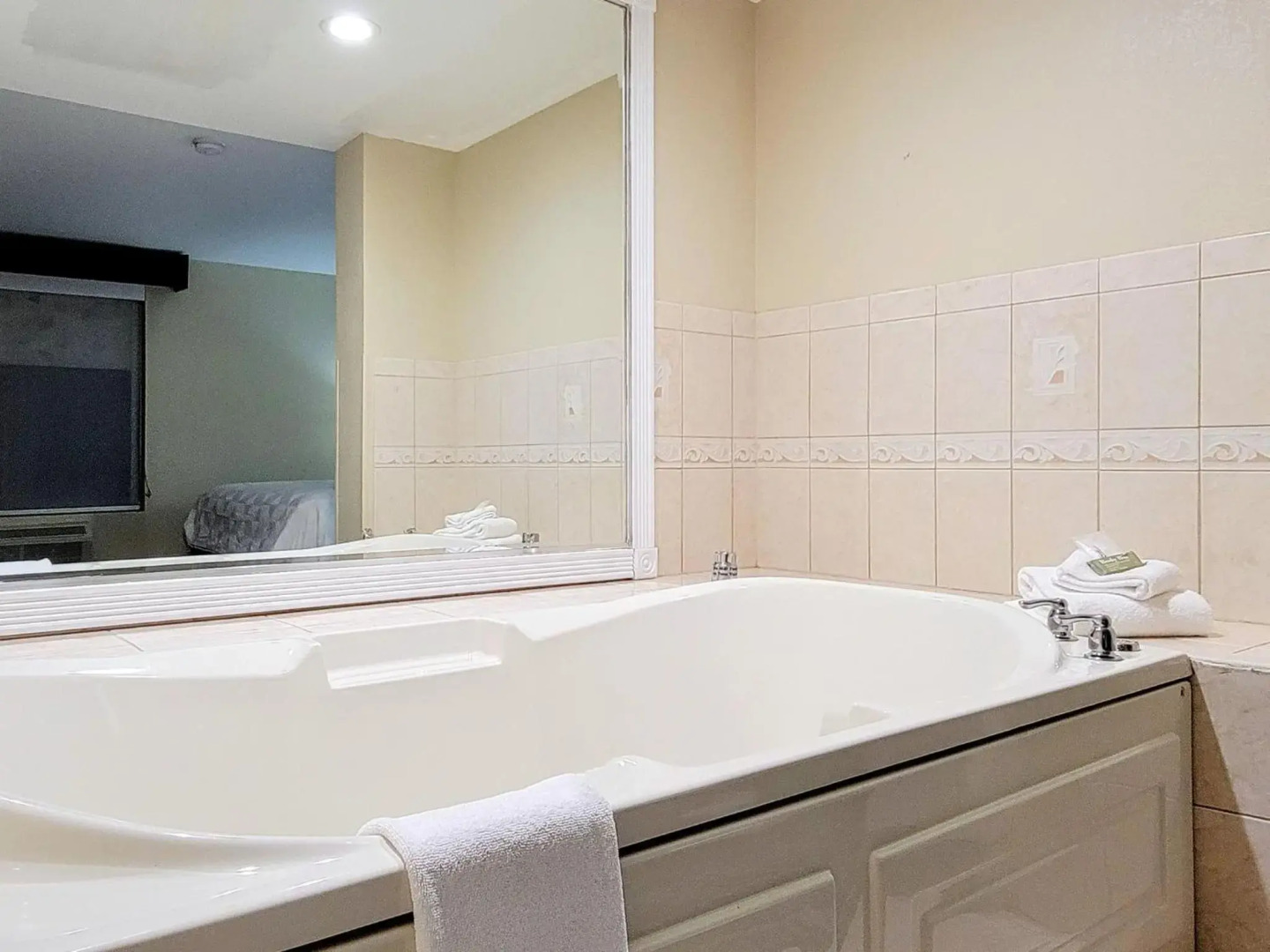 Holiday Inn Belcamp - Aberdeen Area by IHG