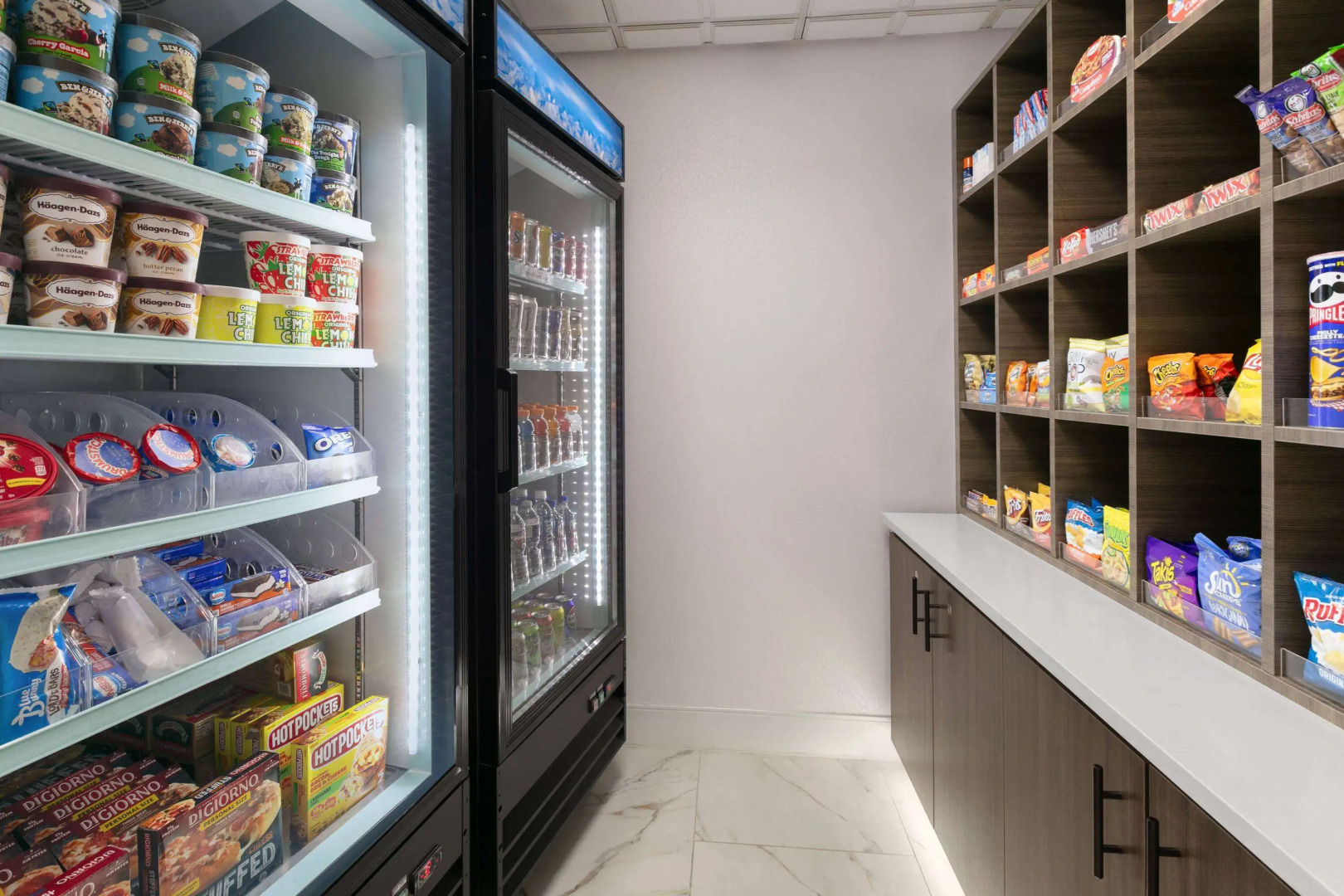 La Quinta Inn & Suites by Wyndham Ft. Worth - Burleson