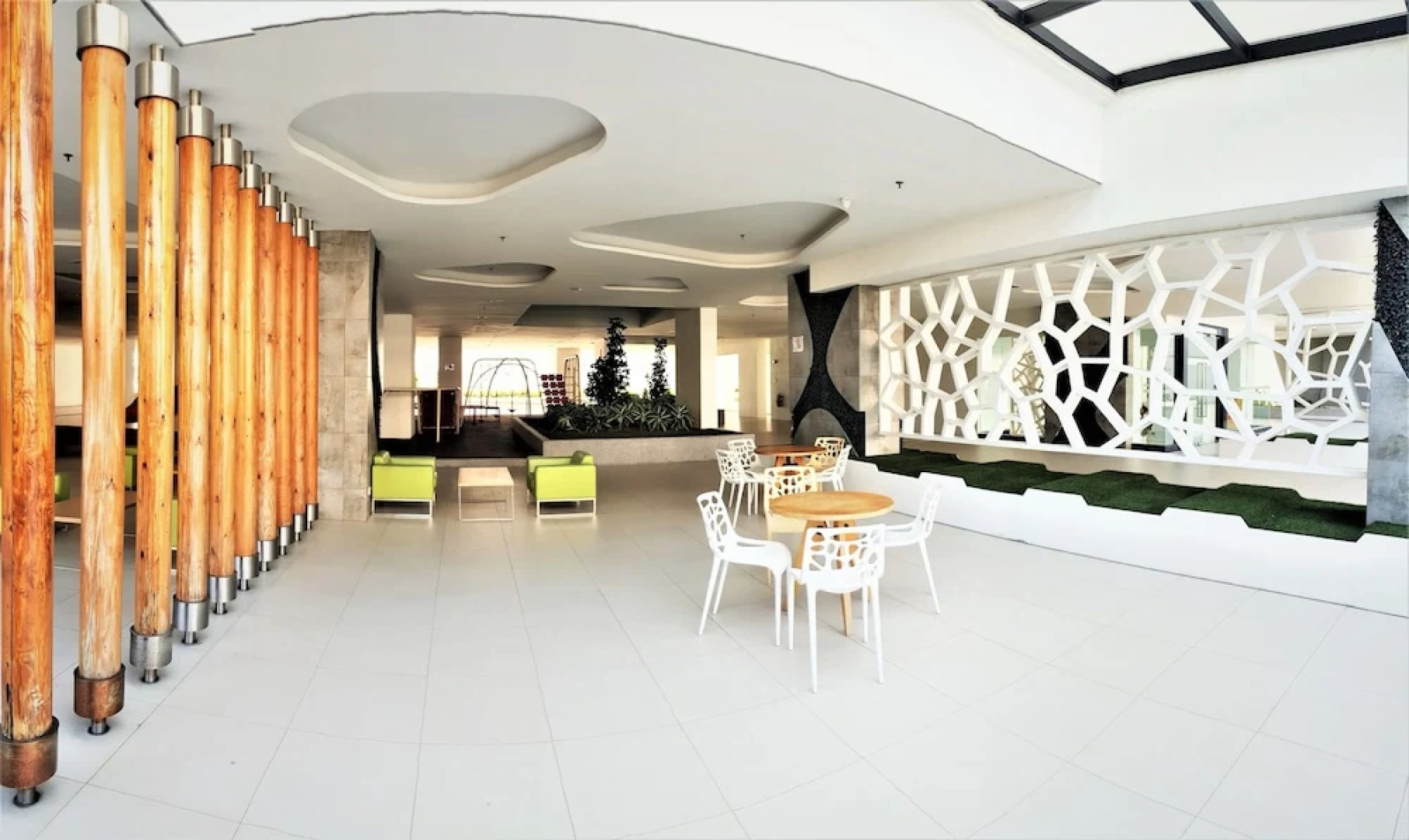 Summerton Luxury 4 Bedrooms Suite by D Imperio Homestay