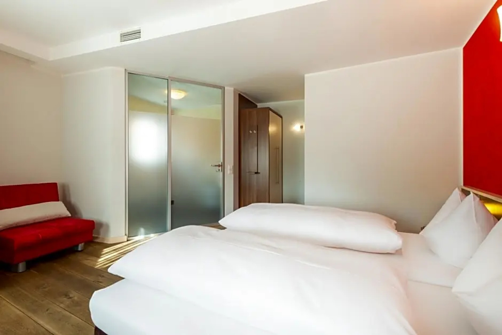 Hotel Brennhaus Behl