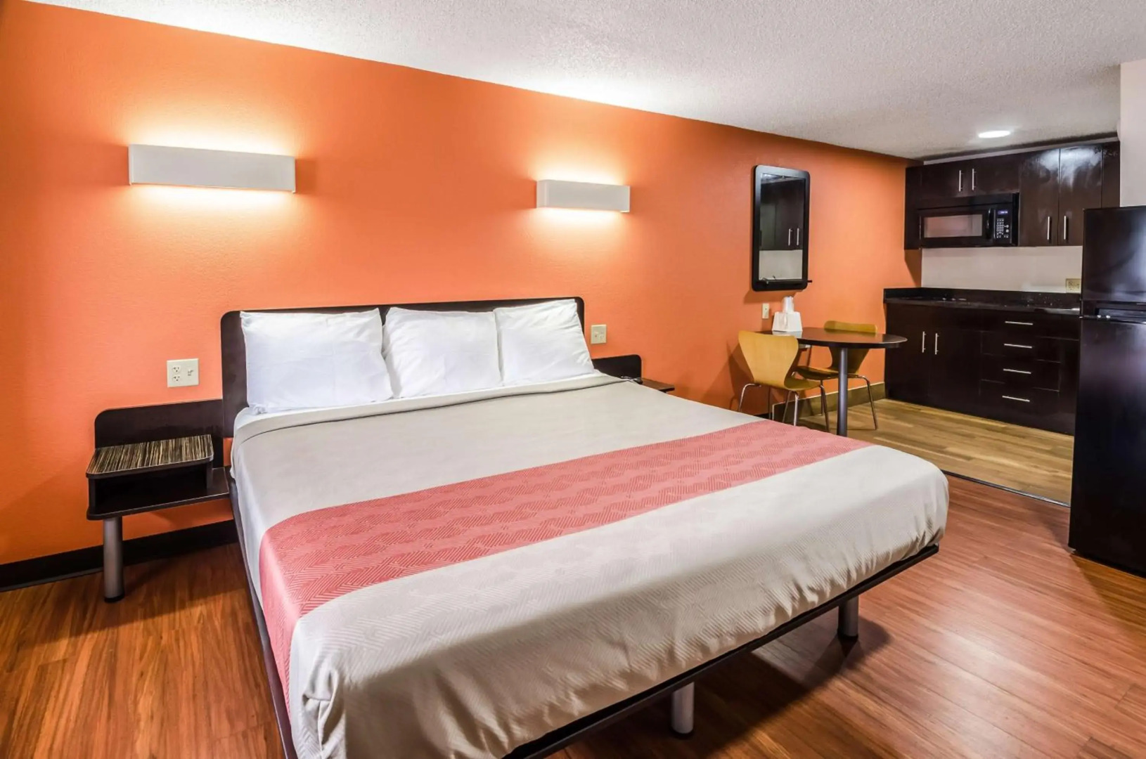 Motel 6 Troutville, VA